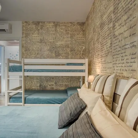 Apartment Caseospitali - Casa Azzurra, Incantevole Bilocale Con Giardino *